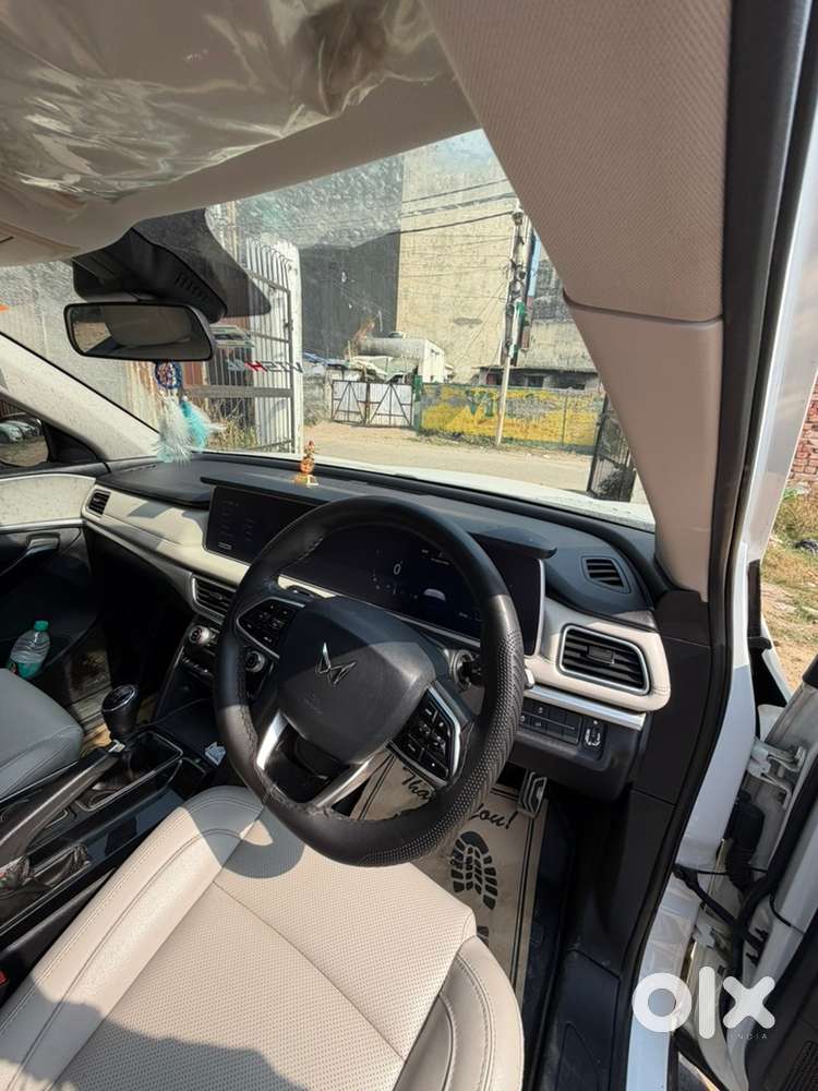 Mahindra Renault Logan 4