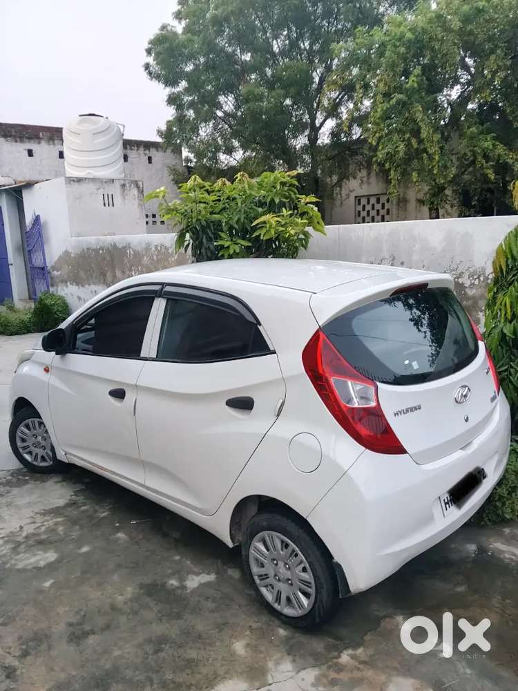 Hyundai Eon 2014 September Petrol ( New. Insurance )