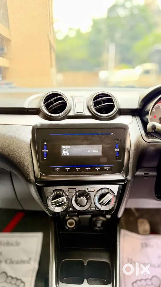 Maruti Suzuki Swift Vxi, 2024, Petrol