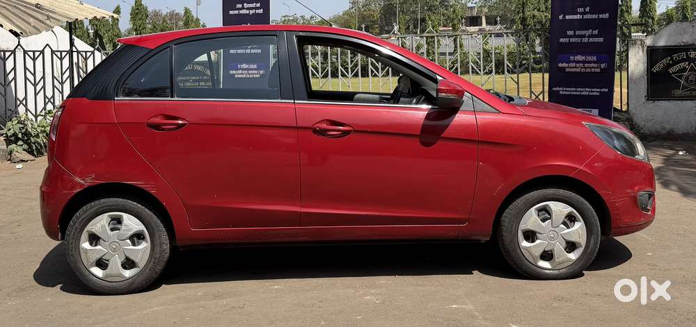 Tata Bolt Revotron Xms, 2015, Petrol