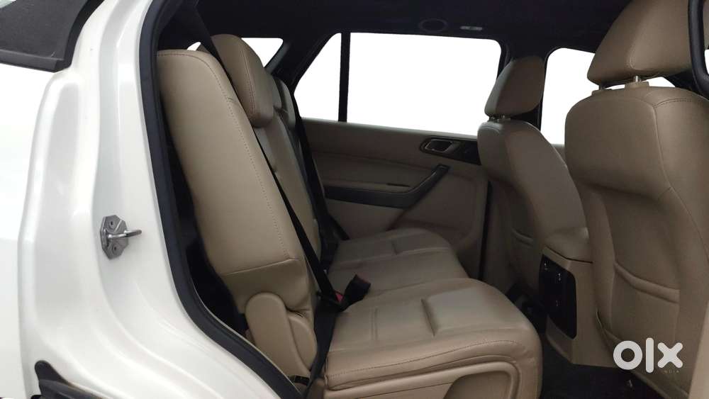 Ford Endeavour 3.2 Titanium 4x4 At, 2017, Diesel