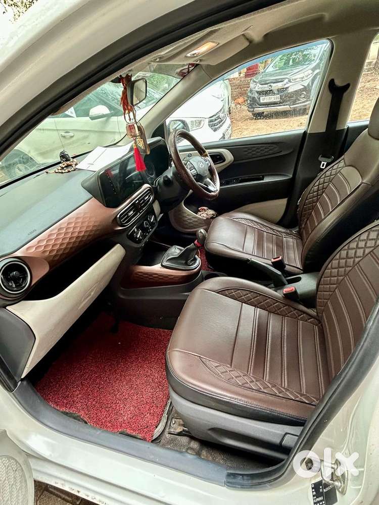Hyundai Aura 1.2 Sx Cng, 2023, Cng & Hybrids