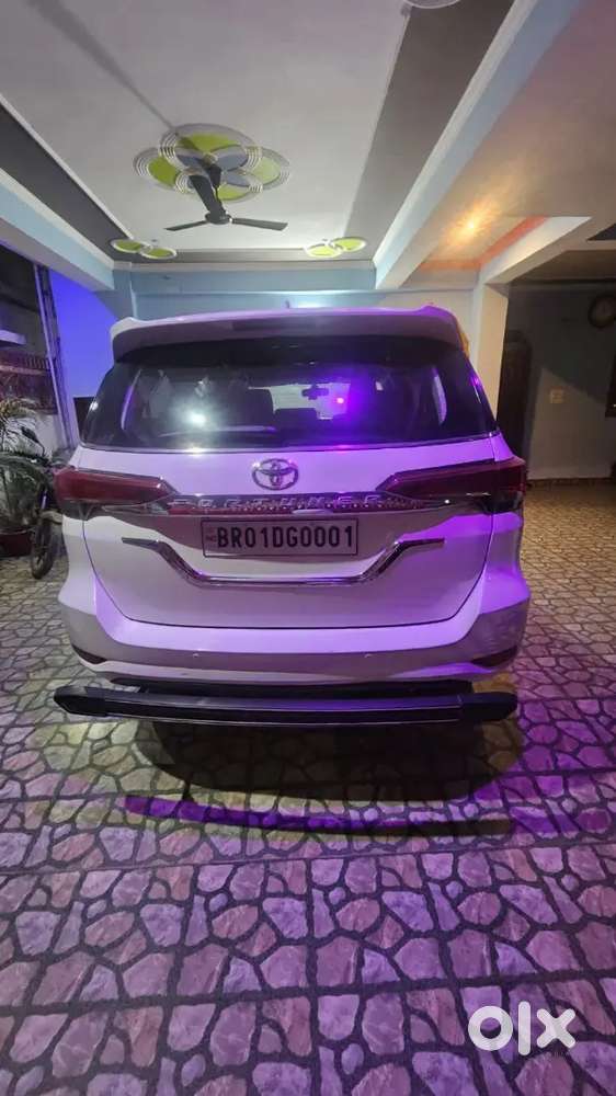 Toyota Fortuner 2018 Diesel 139000 Km Driven
