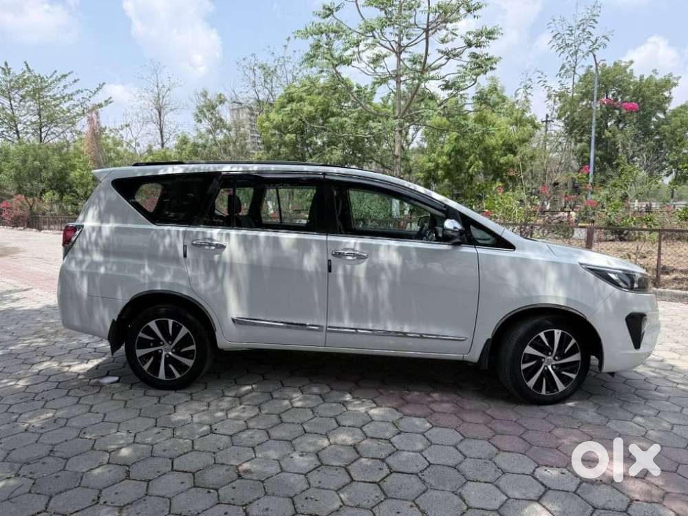 Toyota Innova Crysta Zx 2.4 Diesel 7 Seater, 2022, Diesel