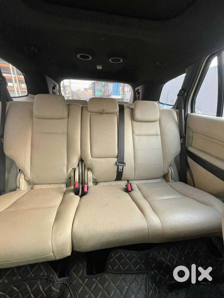 Ford Endeavour 3.2 Titanium At 4x4, 2017, Diesel