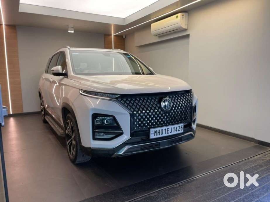 Mg Hector Plus Sharp Pro 1.5 Turbo Petrol Cvt 6 Str, 2023, Petrol