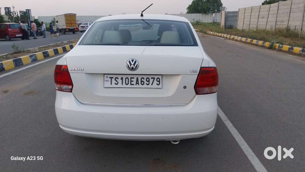 Volkswagen Vento 2010-2013 Petrol Highline At, 2014, Petrol