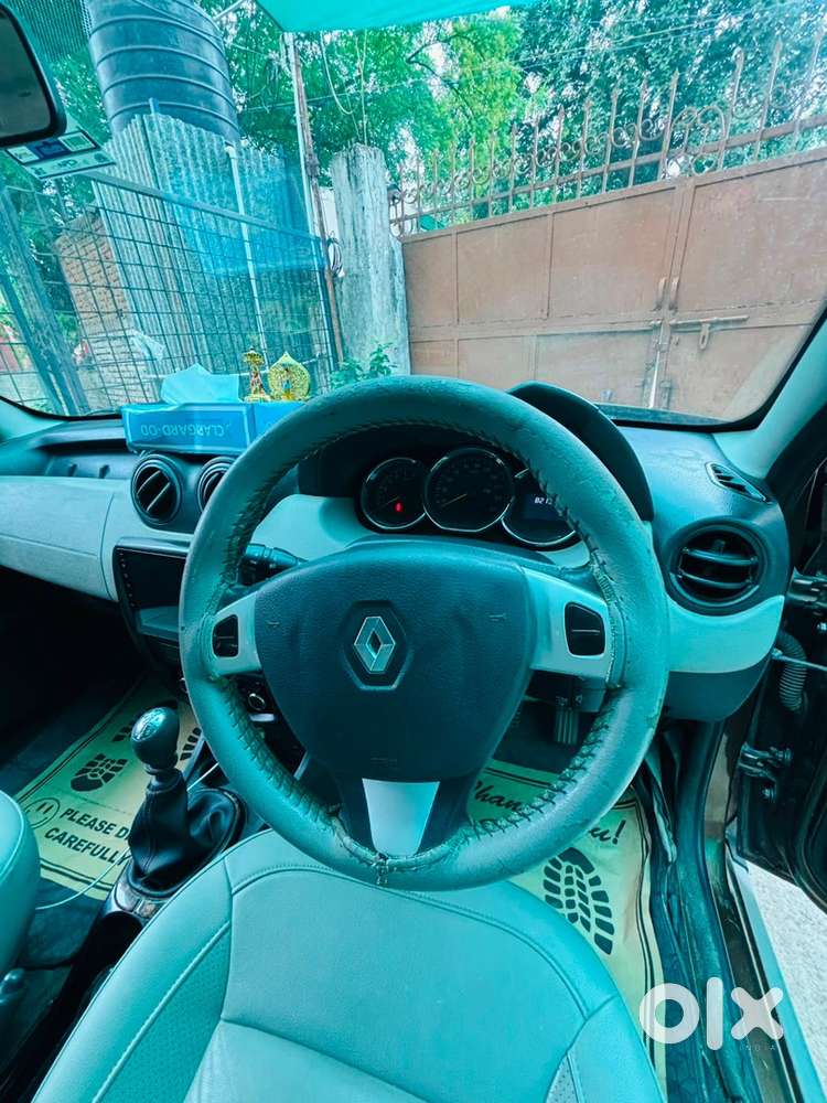 New Condition Renault Duster Diesel 2016 @6lac 30 Thousand