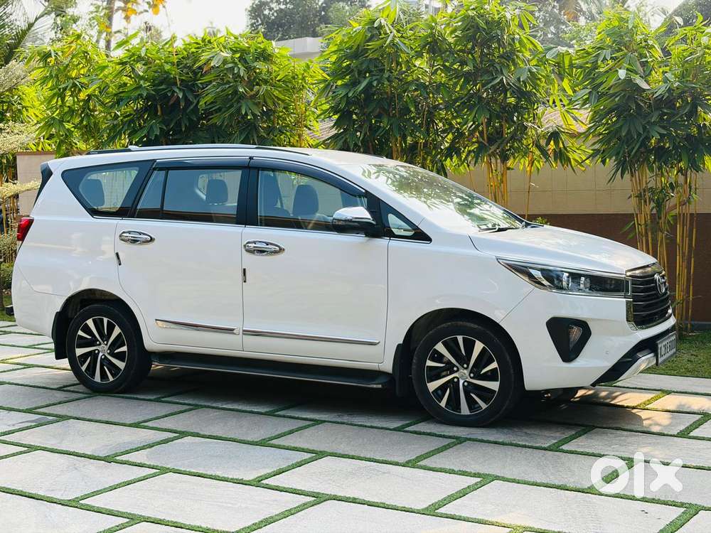 Toyota Innova Crysta [2020-ongoing] 2.7 Zx At 7 Str, 2022, Diesel