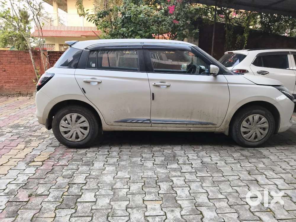 Swift Maruti Suzuki 2025 Petrol Manual