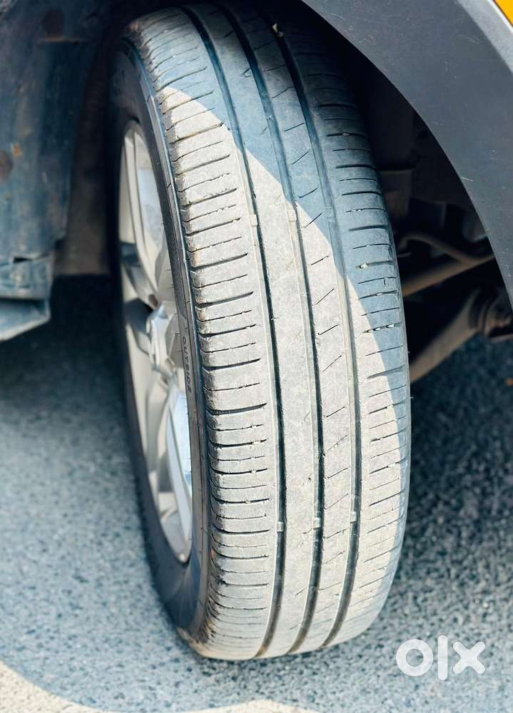 Renault Triber Rxz Easy-r Amt, 2022, Petrol