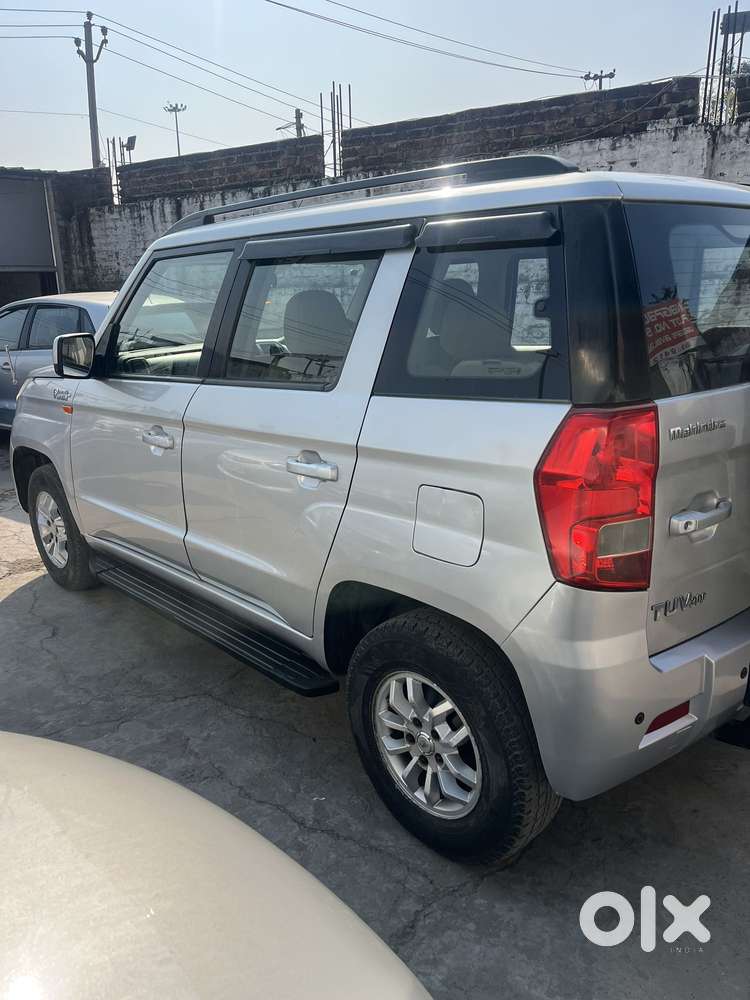 Mahindra Tuv 300 T8, 2015, Diesel