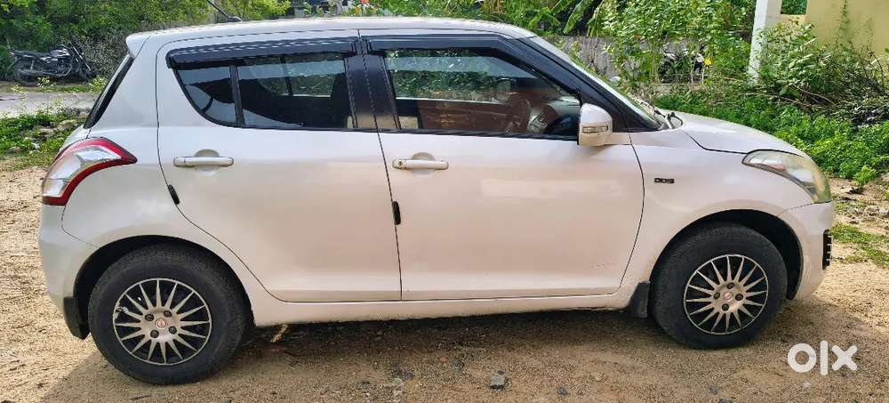 Maruti Suzuki Swift 2013 Diesel Well Maintained