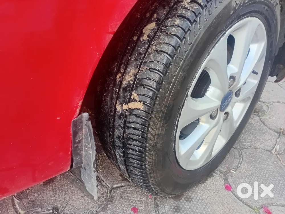 Ford Figo Petrol 2012