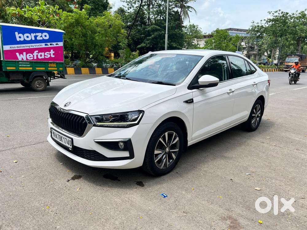 Skoda Slavia 1.0 Tsi Style At, 2023, Petrol