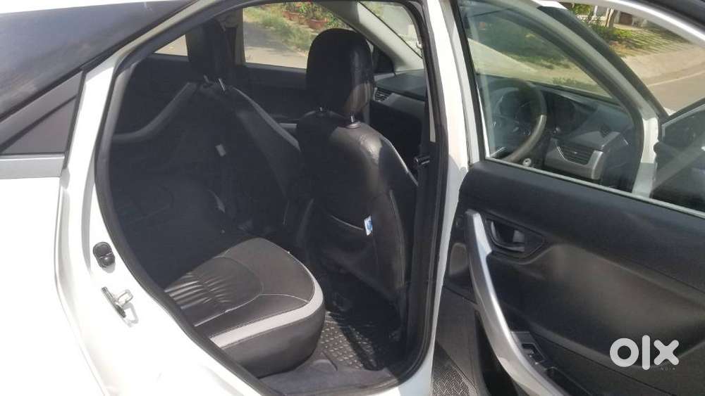 Tata Nexon 1.2 Revotron Xm, 2020, Petrol