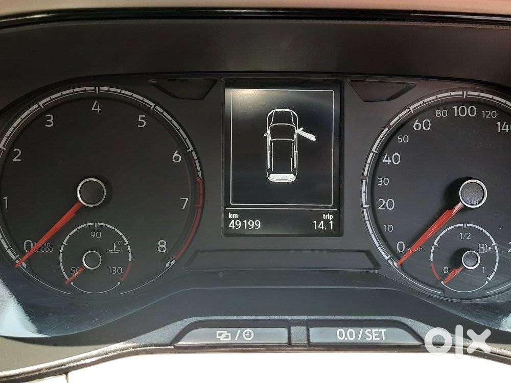 Volkswagen Taigun 1.0 Tsi Highline At, 2022, Petrol