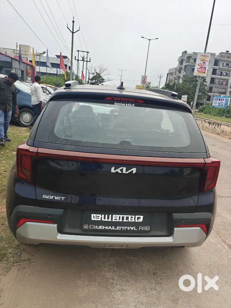 Kia Sonet Htk Diesel