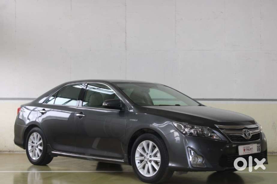 Toyota Camry Hybrid, 2015, Petrol