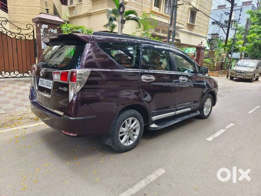 Toyota Innova Crysta G 8 Str, 2016, Diesel