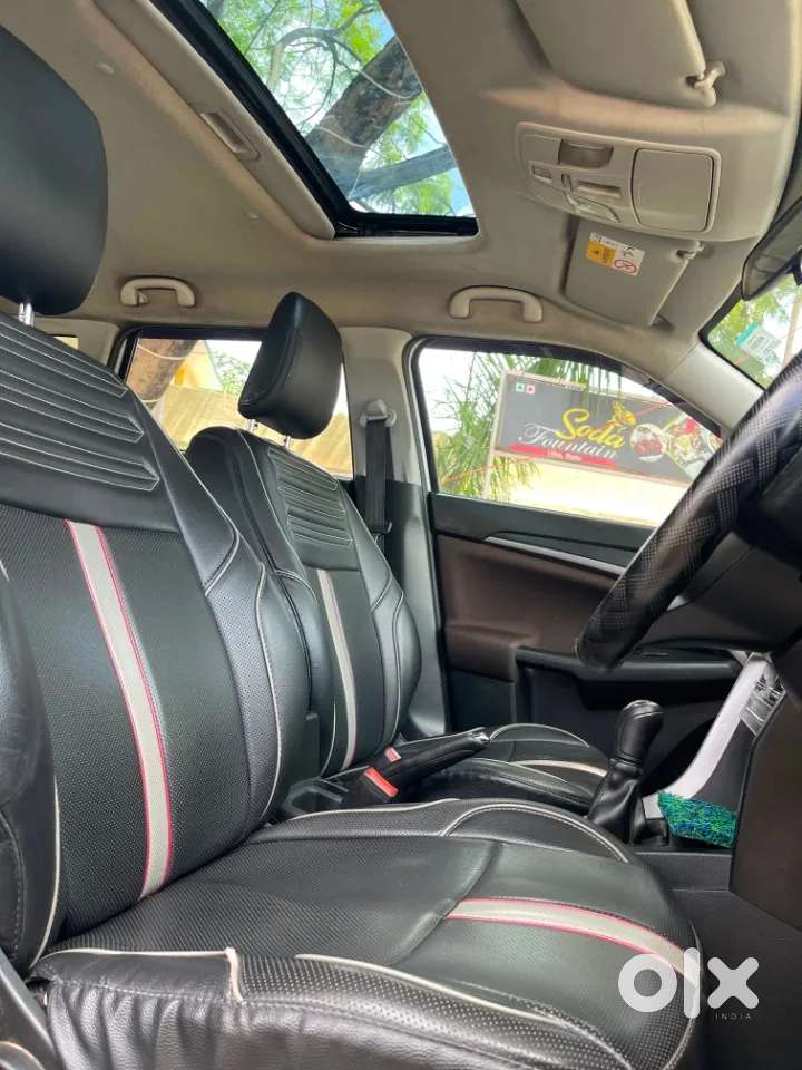 Maruti Suzuki Brezza 1.5 Zxi At Smart Hybrid Dual Tone, 2023, Petrol