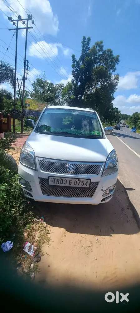 Condition Ok. Ac Ok. 4 Tyer New Battery New. Music System Ok