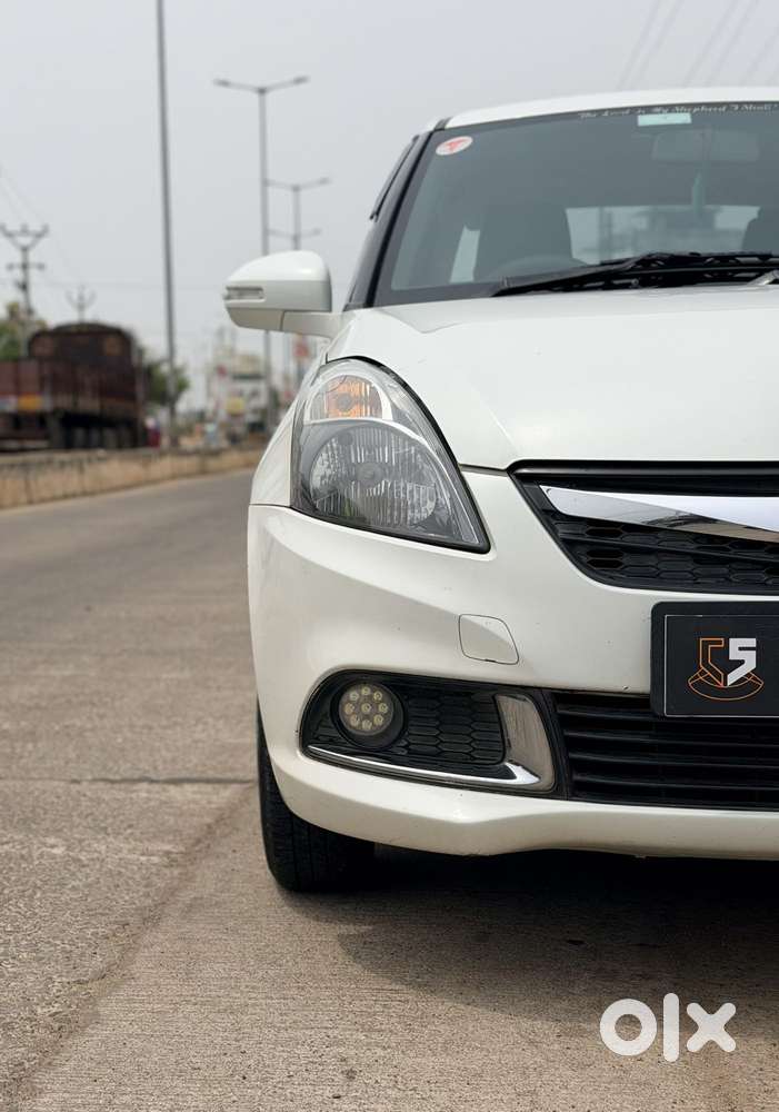 Maruti Suzuki Swift Dzire Vdi Optional, 2015, Diesel