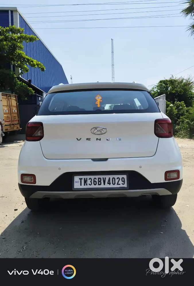 Hyundai Venue 2022 Petrol 55850 Km Driven