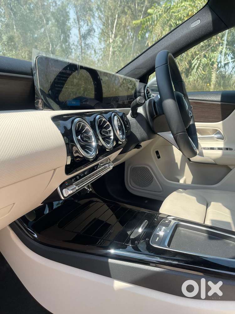 Mercedes-benz A-class Limousine 200, 2026, Petrol