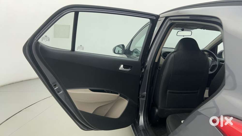 Hyundai Grand I10 1.2 Kappa Sportz Option At, 2017, Petrol