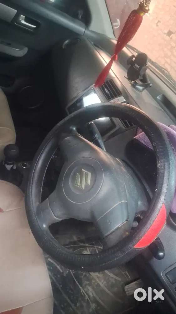 Maruti Suzuki Dzire 2011