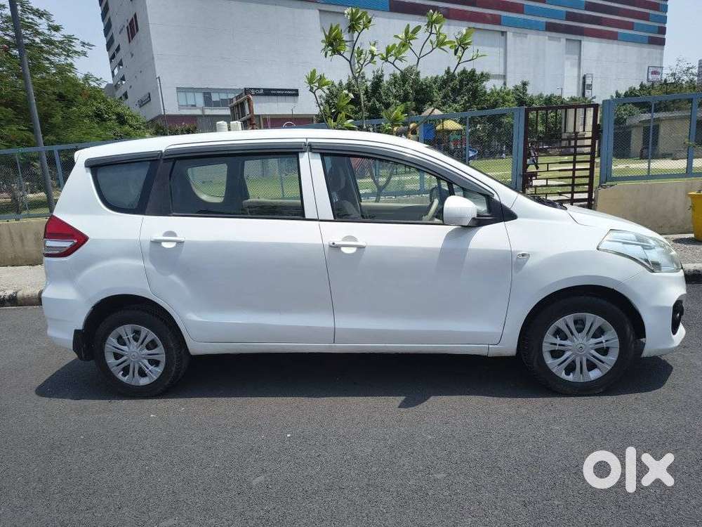 Maruti Suzuki Ertiga Lxi Shvs, 2016, Cng & Hybrids