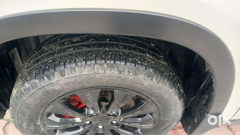 Maruti Suzuki Brezza Zxi Plus At, 2021