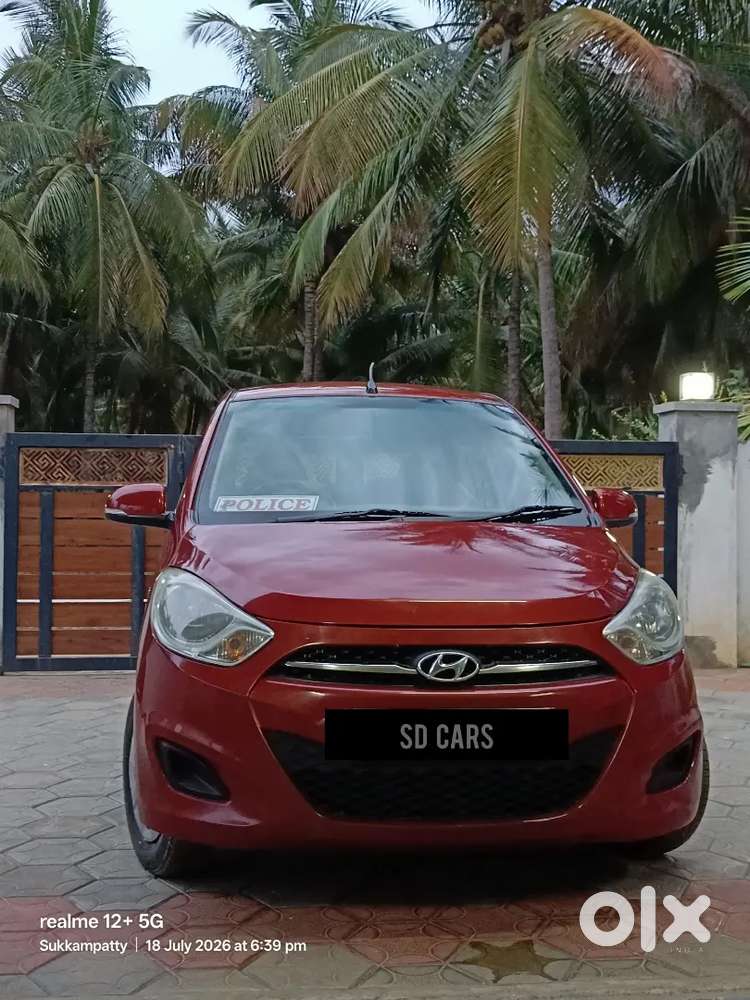 Hyundai I10 Sportz 2012 Petrol