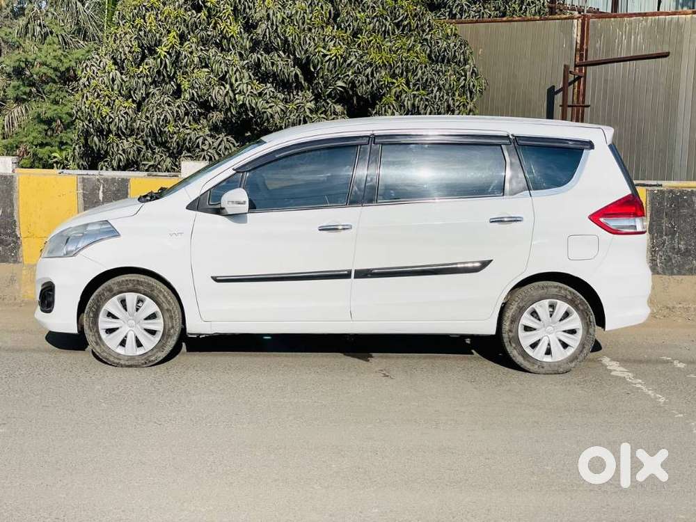 Maruti Suzuki Ertiga 1.4 Vxi Cng Anniversary Edition, 2016, Cng & Hy..