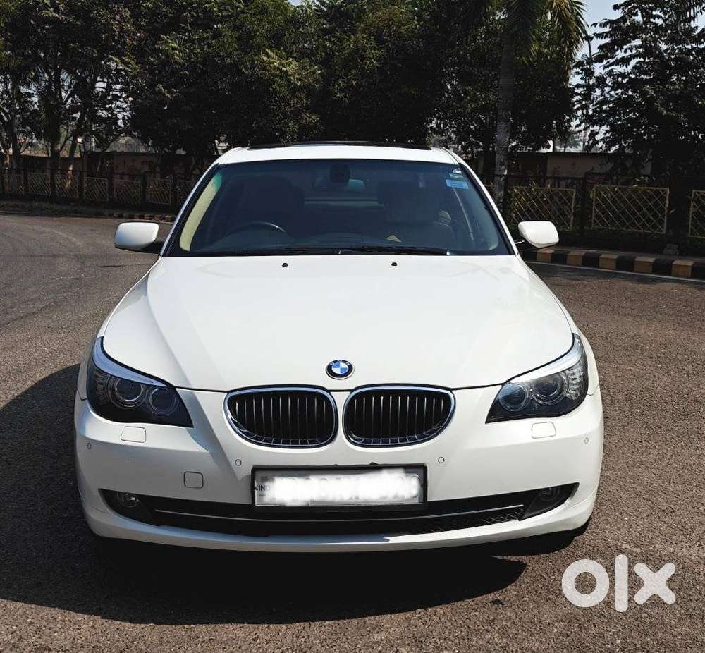 Bmw 5 Series 530i Sedan, 2011, Petrol