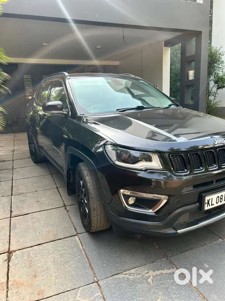 Jeep Compass Limited 2.0 Diesal Manual Black , Excellent Condtion Sale