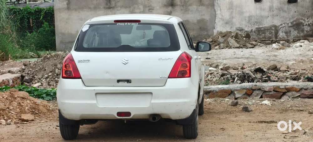 New Car Leni He