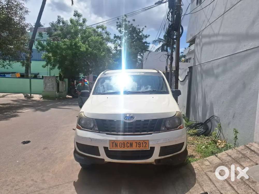 Mahindra Xylo D4