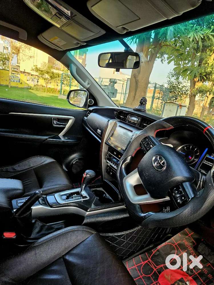 Toyota Fortuner 2019 4x2 At  Lc300