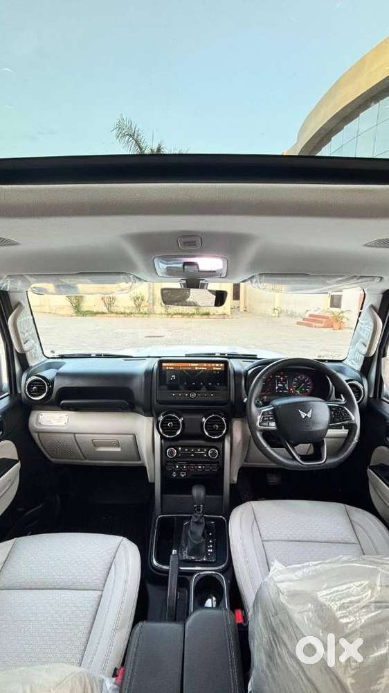 Mahindra Thar Roxx, 2025, Diesel