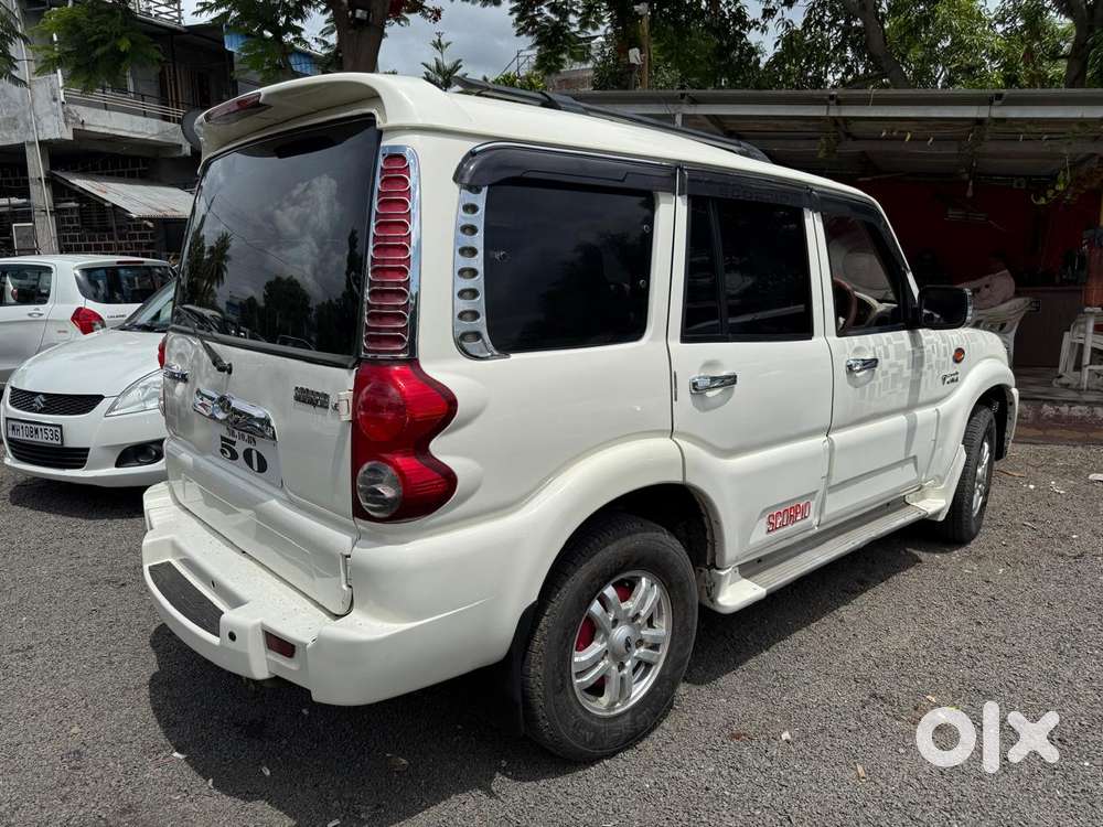 Mahindra Scorpio Vlx 2wd Abs At Bsiii, 2014, Diesel