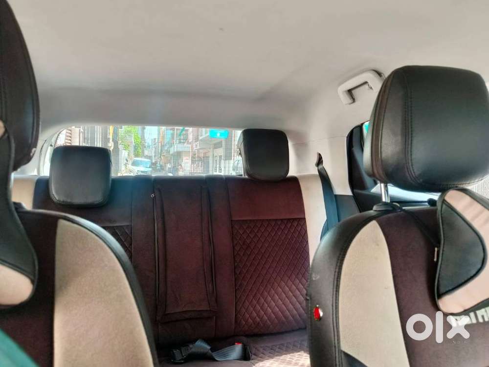 Tata Altroz For Sale, Single Handed Used With New Tyres And Foot Mats