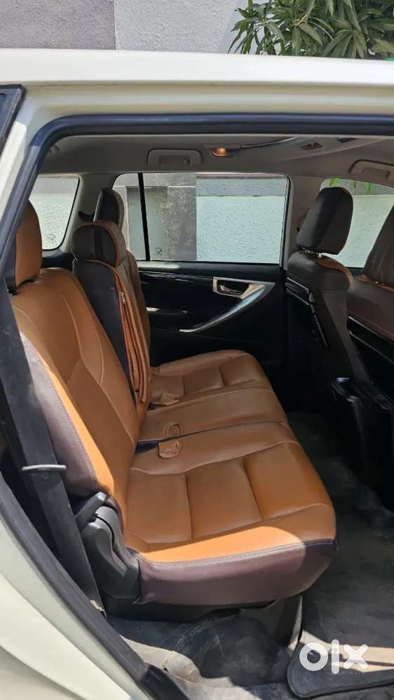 Toyota Innova Crysta 2020 Diesel Well Maintained