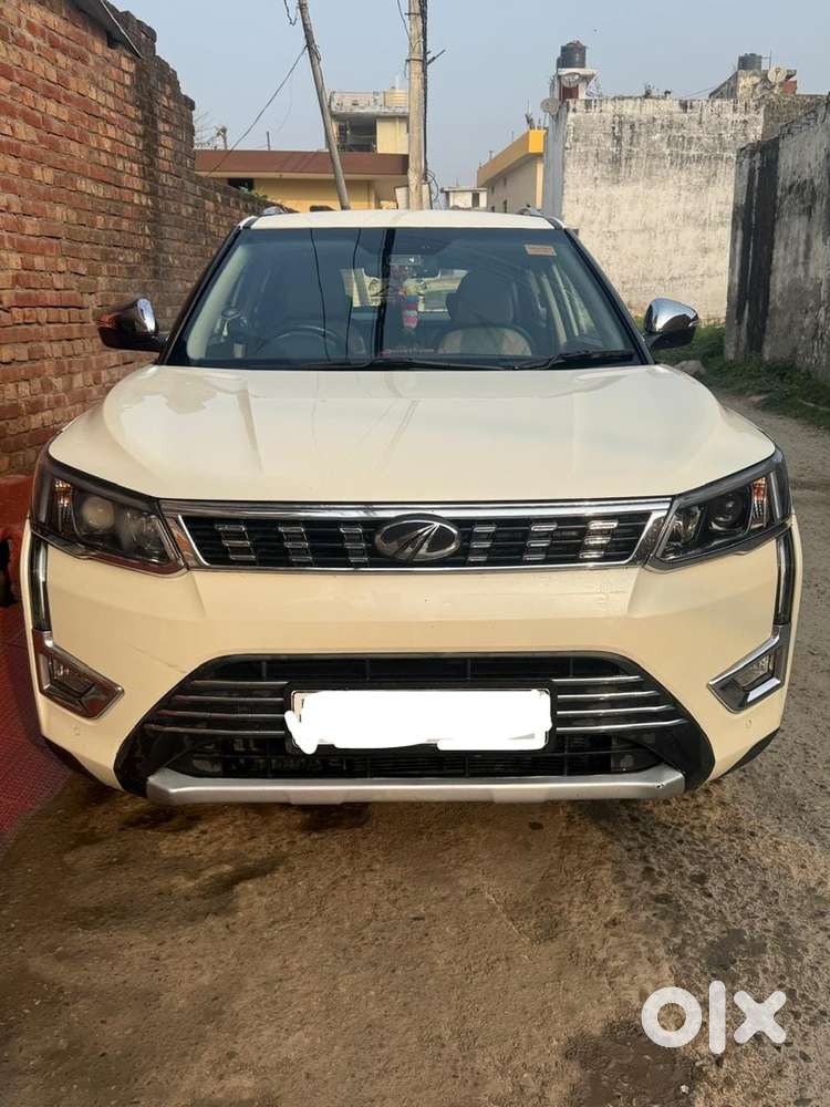 Mahindra Xuv 300 W8 (o)