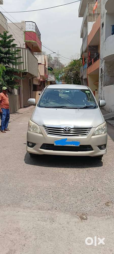 Toyota Innova