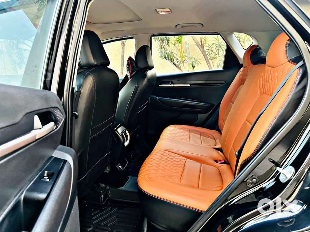Kia Sonet Petrol 2023