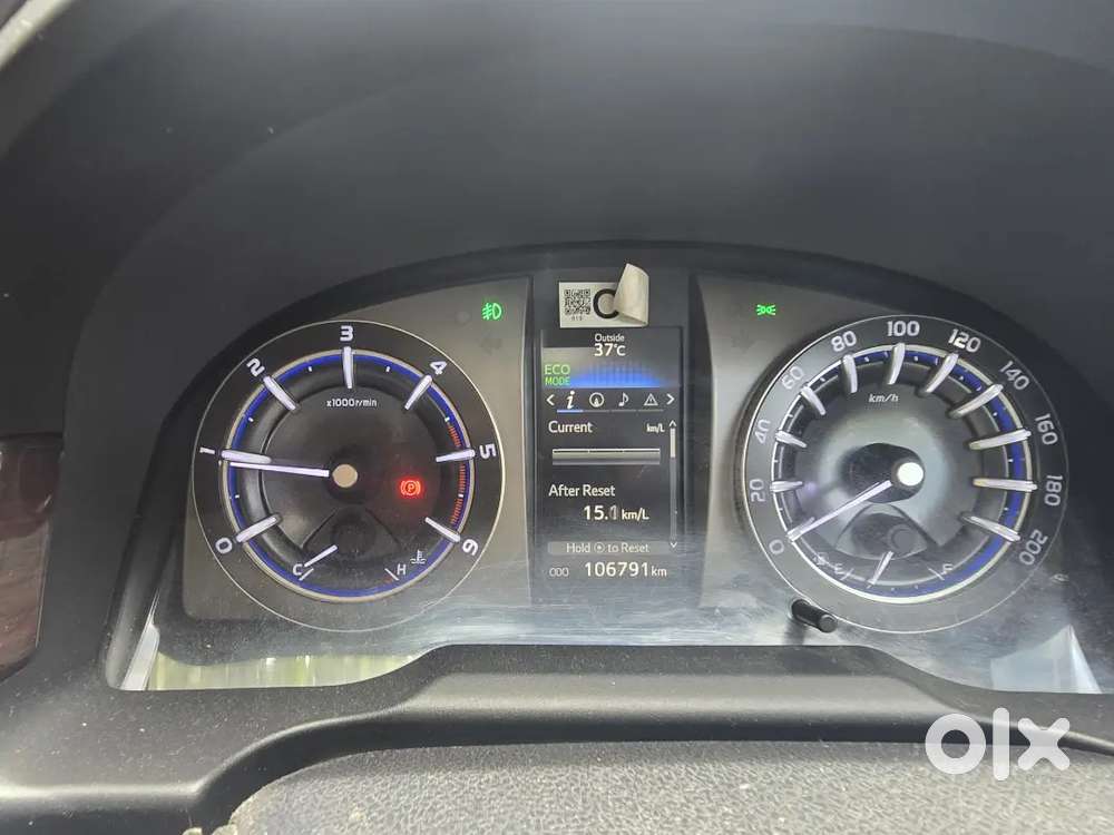 Toyota Innova Crysta 2017 Diesel Mt