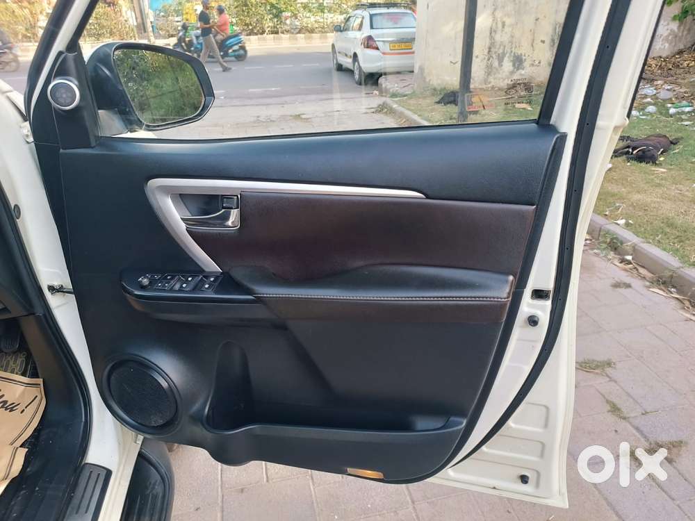 Toyota Fortuner 2.8 2wd At, 2018