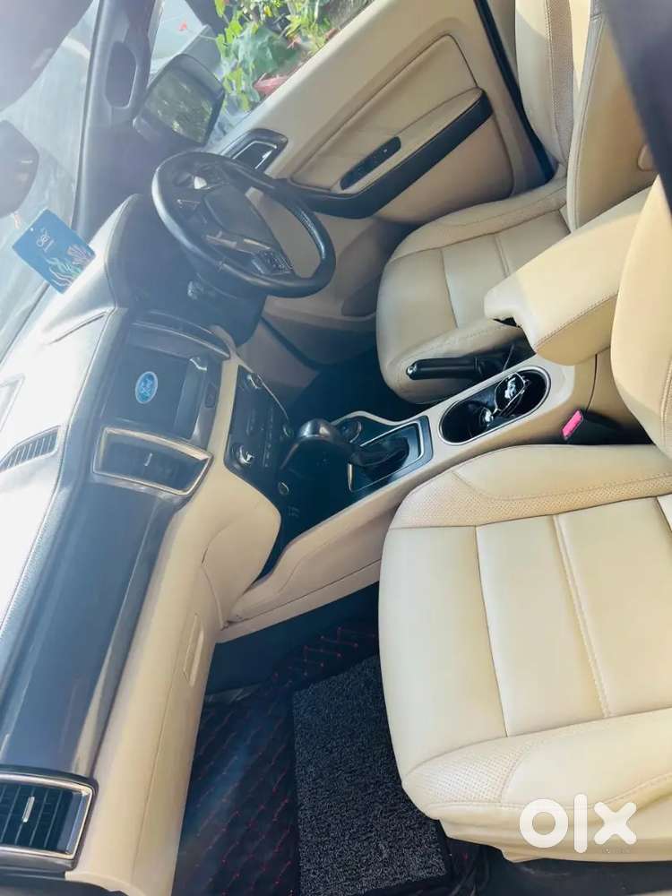 Ford Endeavour 3.2 Titanium 2017